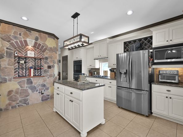 1415 Kennoway Park Drive, Spring TX 77379