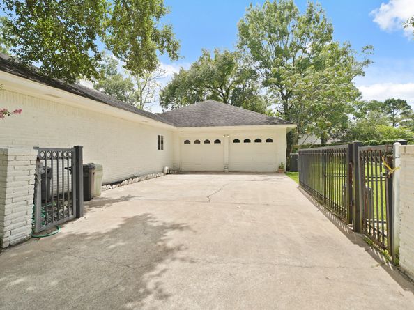 15722 Falmouth Drive, Houston TX 77059