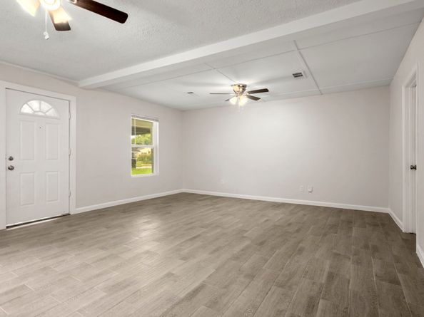 5219 Myrtlewood Street, Houston TX 77033
