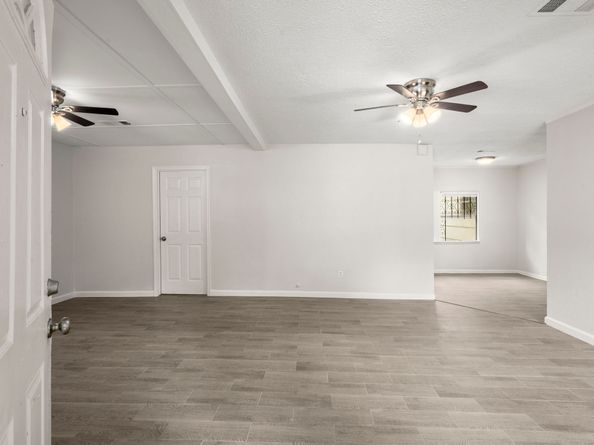 5219 Myrtlewood Street, Houston TX 77033