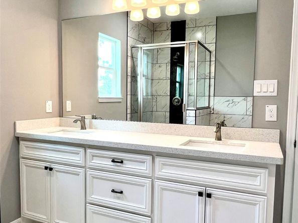 153 Treasure Drive, Houston TX 77076