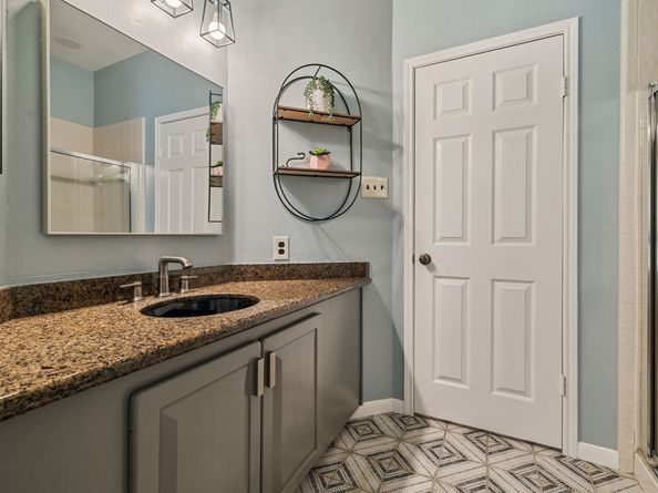 30 Sky Terrace Place, The Woodlands TX 77381