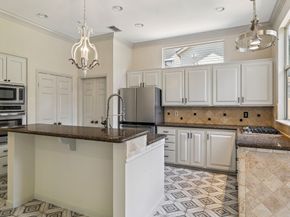 30 Sky Terrace Place, The Woodlands TX 77381