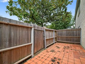 7693 Cambridge Street 7691, Houston TX 77054