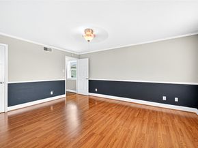 7693 Cambridge Street 7691, Houston TX 77054