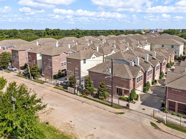 8705 Bryam Street 604, Houston TX 77061