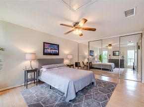 1914 Augusta Drive 15, Houston TX 77057