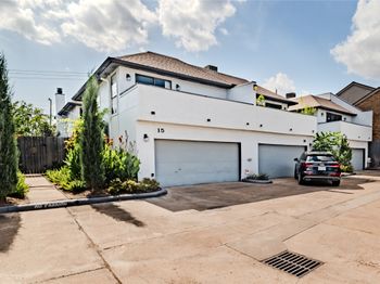 1914 Augusta Drive