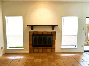 1818 Augusta Drive 21, Houston TX 77057