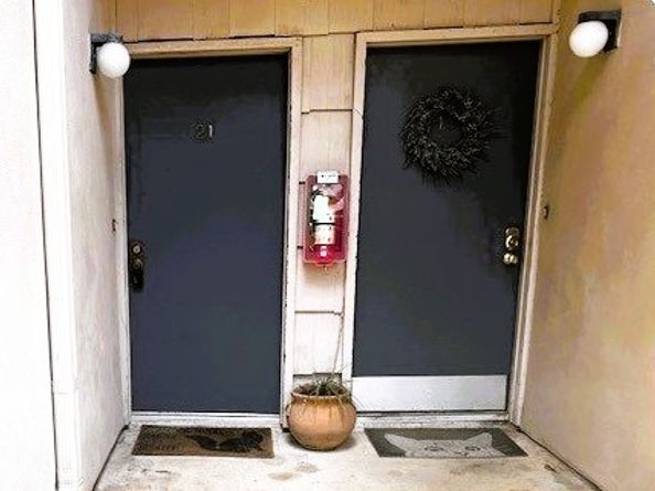 1818 Augusta Drive 21, Houston TX 77057