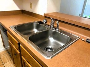 1818 Augusta Drive 21, Houston TX 77057