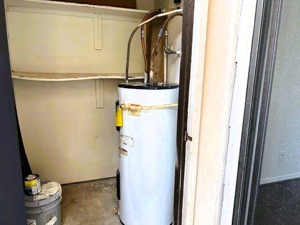 1818 Augusta Drive 21, Houston TX 77057