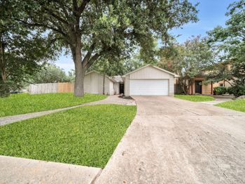 7003 Zapata Drive