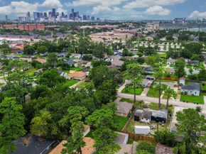 3854 Arbor Street, Houston TX 77004