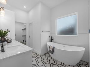 5240 Cornish B, Houston TX 77007