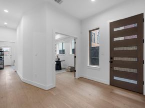 5240 Cornish B, Houston TX 77007