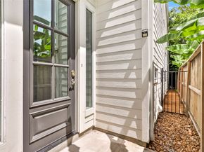 5406 Darling Street A, Houston TX 77007