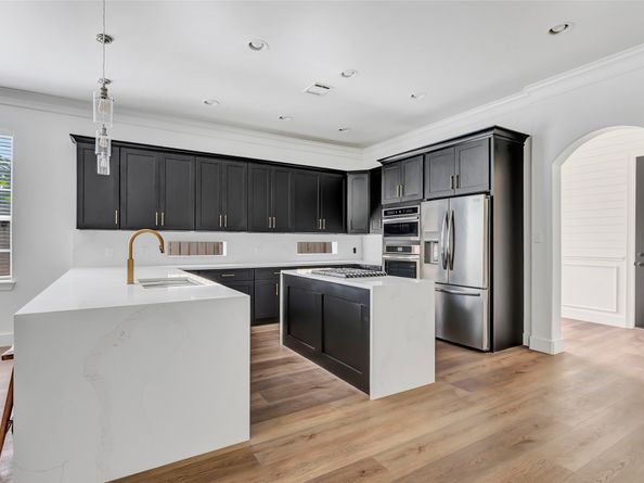 5406 Darling Street A, Houston TX 77007