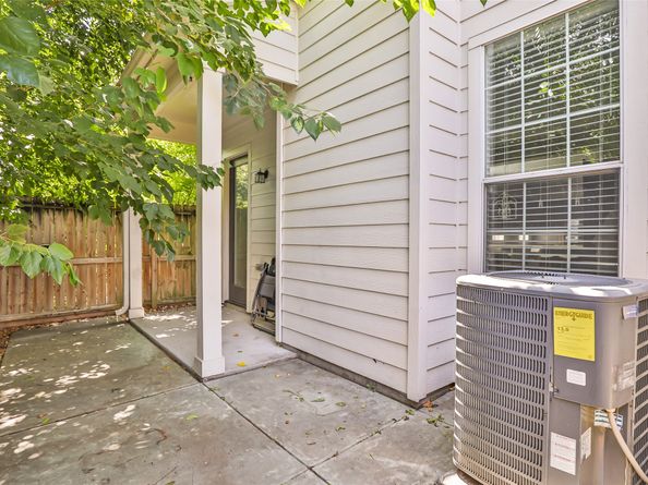 5406 Darling Street A, Houston TX 77007
