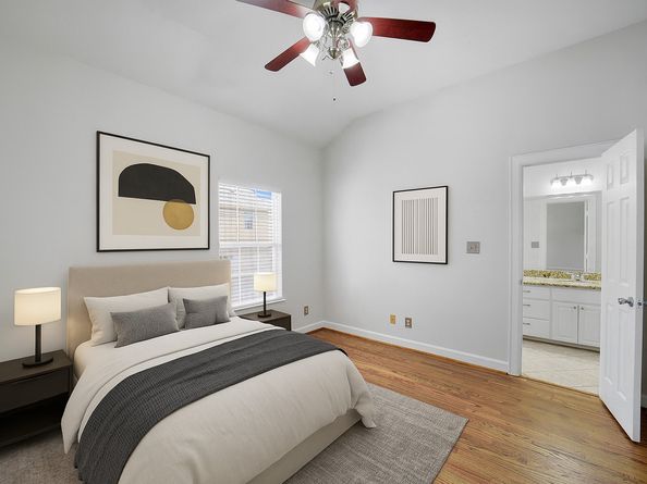 1108 W 22nd Street, Houston TX 77008