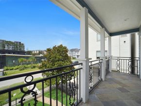 1108 W 22nd Street, Houston TX 77008