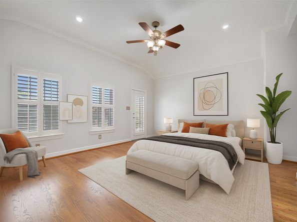 1108 W 22nd Street, Houston TX 77008