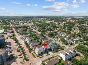 713 James Street, Houston TX 77009