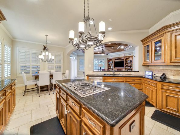 1506 Graystone Creek Court, Houston TX 77345