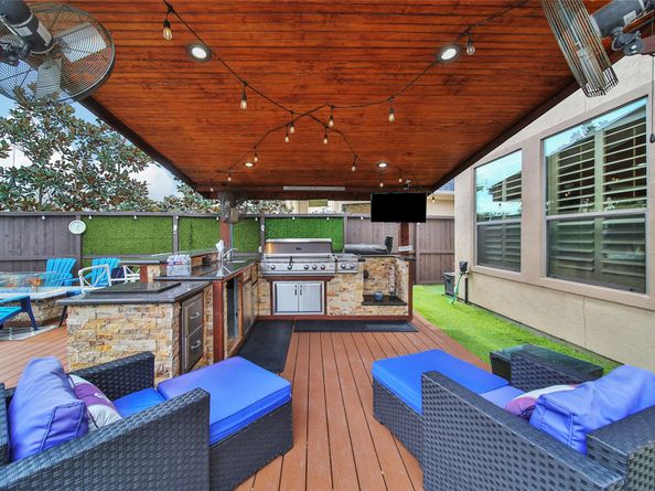 1506 Graystone Creek Court, Houston TX 77345