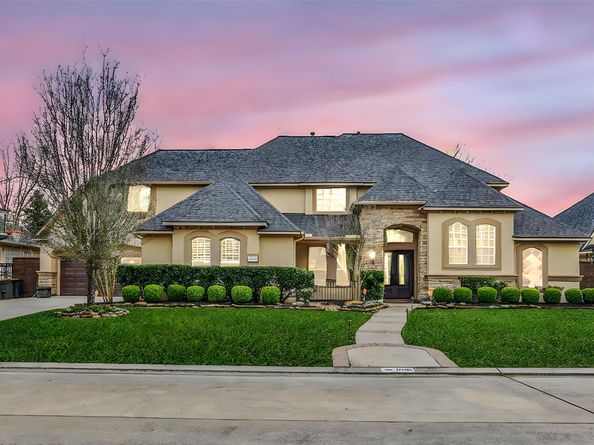 1506 Graystone Creek Court, Houston TX 77345