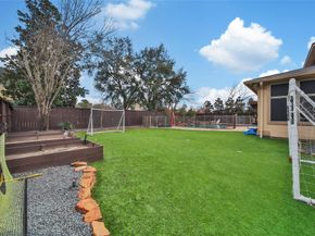 1506 Graystone Creek Court, Houston TX 77345
