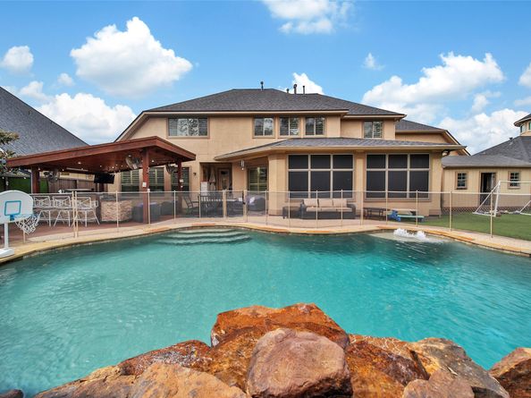 1506 Graystone Creek Court, Houston TX 77345