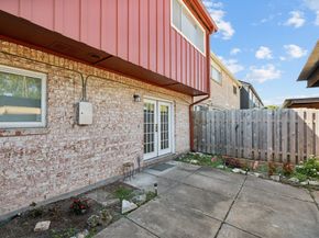 2342 Triway Lane, Houston TX 77043