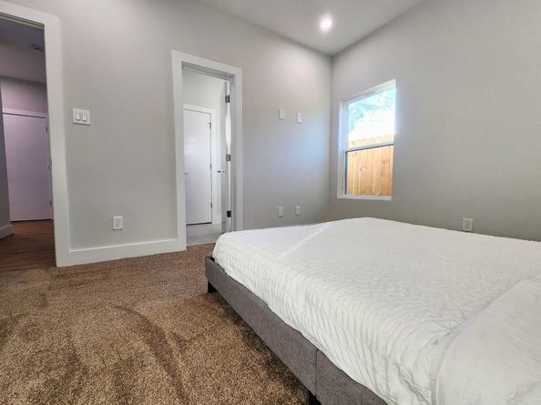 615 Northew Street K, Houston TX 77091
