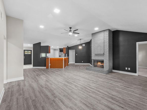 16026 Beechnut Street, Houston TX 77083