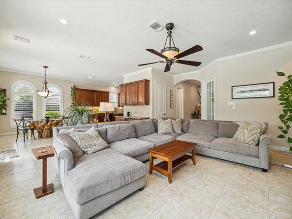 1015 W 41st Street, Houston TX 77018