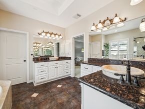 1015 W 41st Street, Houston TX 77018