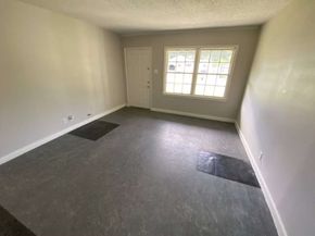 5601 Malmedy Road, Houston TX 77033