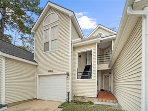 3317 Golden Trails Drive 802, Houston TX 77345