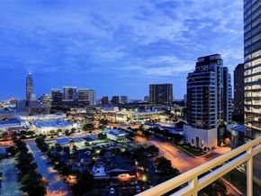 5615 Winsome Villas Lane H, Houston TX 77057