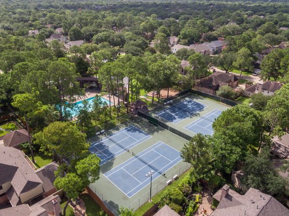 502 Lee Shore Lane, Houston TX 77079