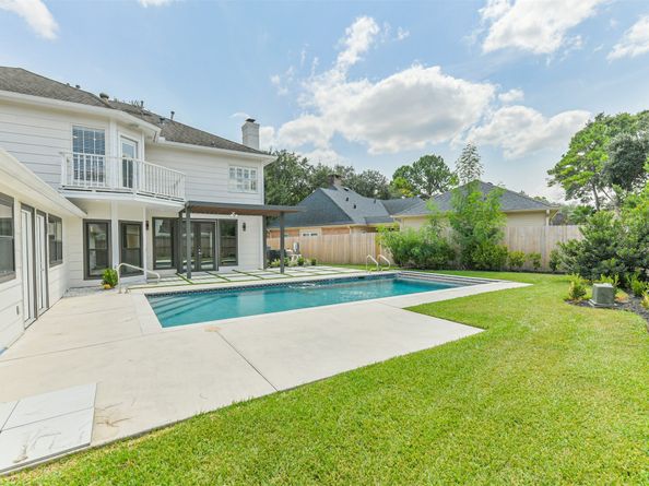 502 Lee Shore Lane, Houston TX 77079
