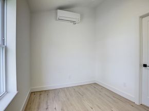 7407 Rusk Street B, Houston TX 77011
