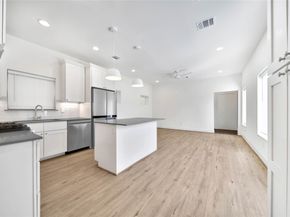 7407 Rusk Street B, Houston TX 77011
