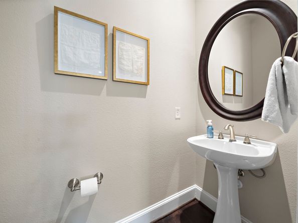 4533 Polk Street, Houston TX 77023