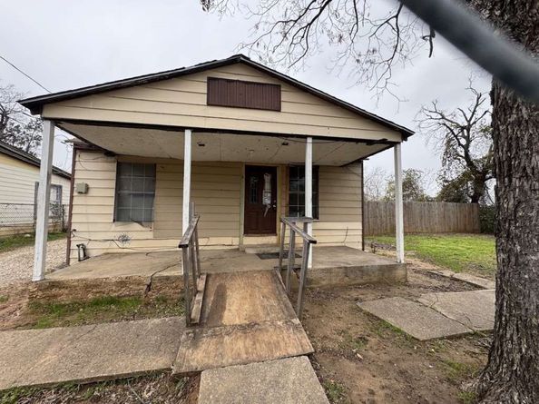 3355 Brantley Street, Dallas TX 75212