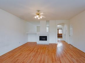 3231 Shadywind Drive, Houston TX 77082
