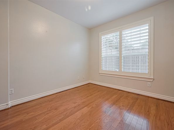 2624 Starboard Point, Houston TX 77054
