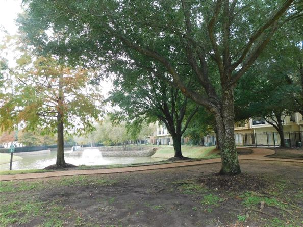2624 Starboard Point, Houston TX 77054