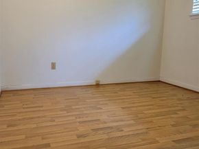 6302 Hanley Lane, Houston TX 77016